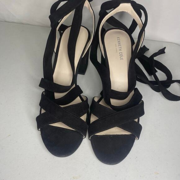 NEW Kenneth Cole Victoria Dressy Open Toe Strappy Black Suede Heel Sandals 10 - Picture 3 of 16